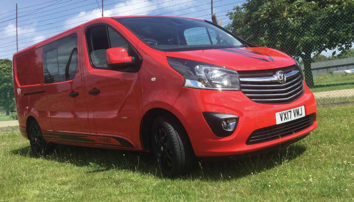 Vauxhall Vivaro Limited Edition L2H1 double-cab