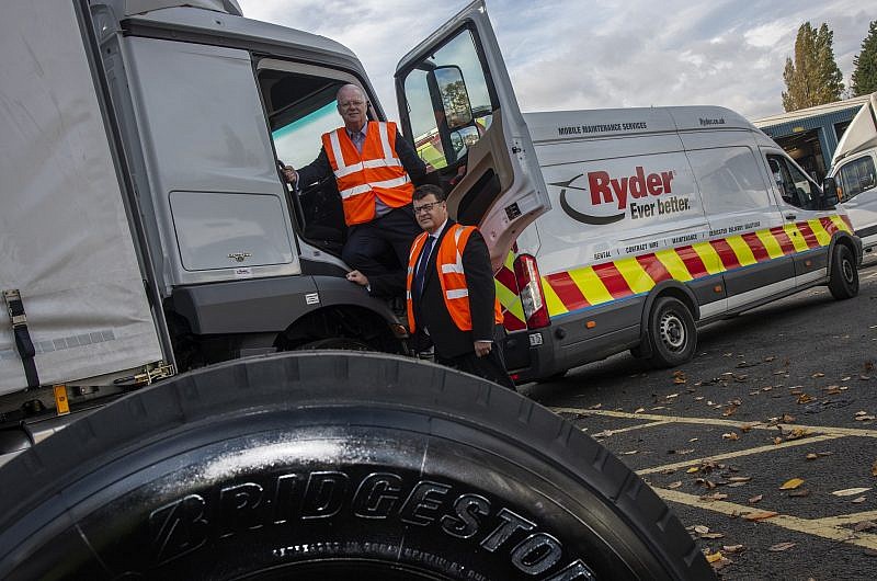 Ryder and Bridgestone renew industry-leading partnership